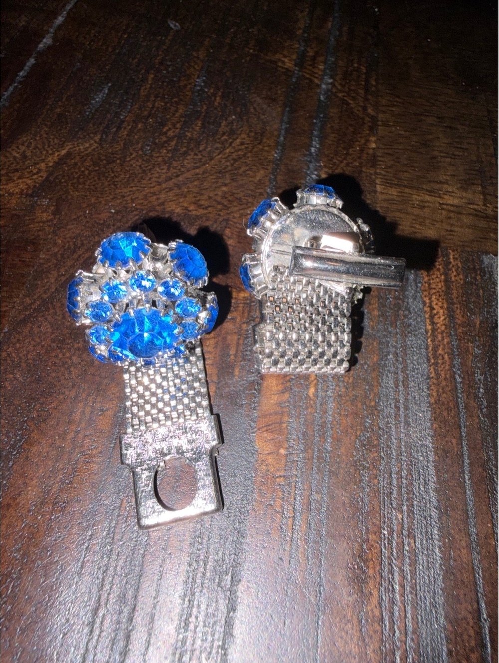 Blue flower clip earrings